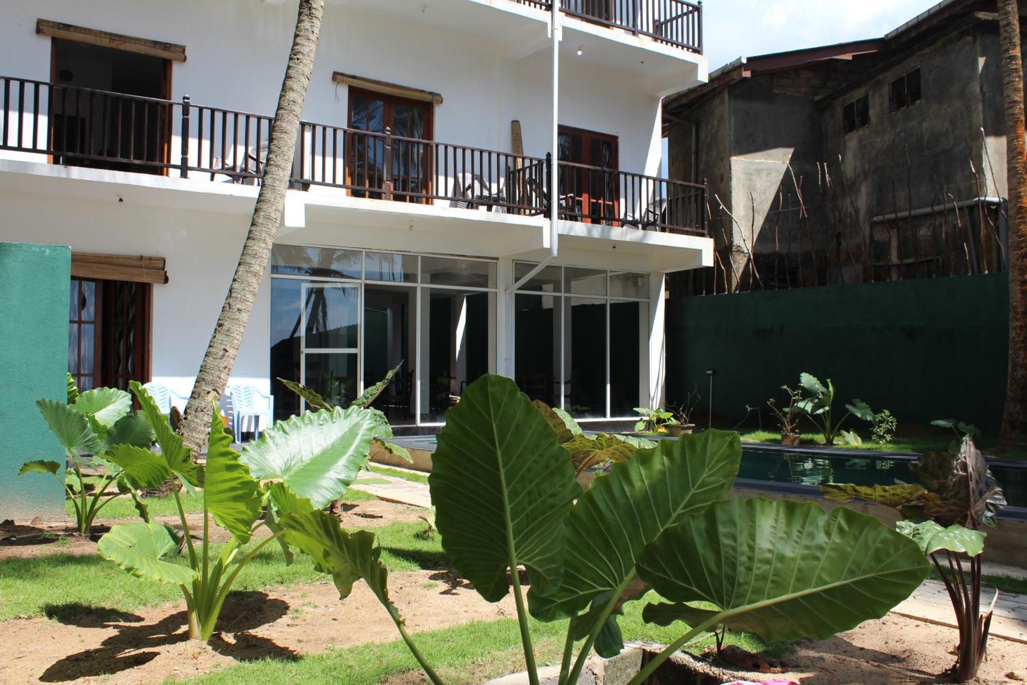 Prana Beach Hotel Ex Guli Hikkaduwa Exterior photo