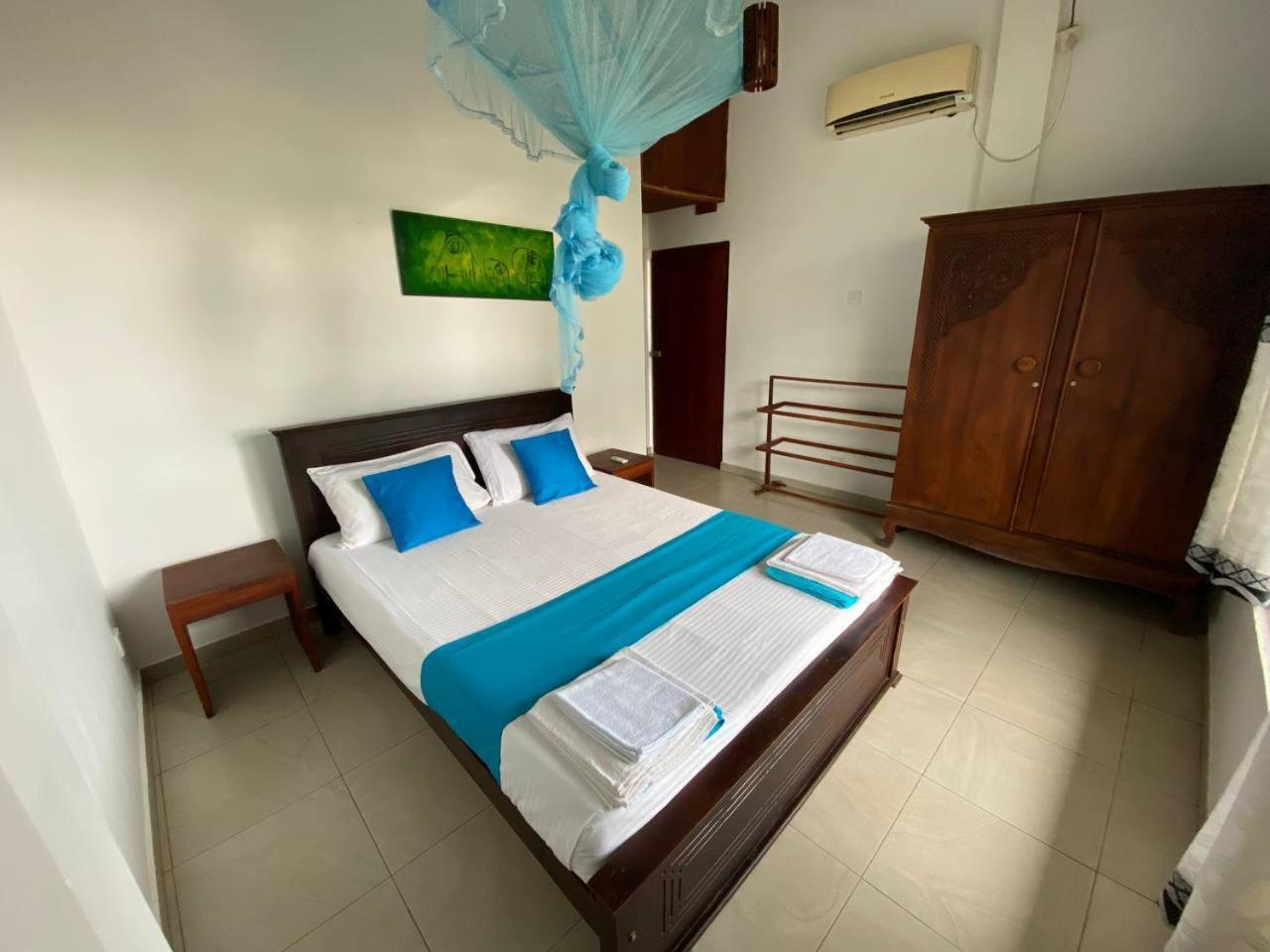 Prana Beach Hotel Ex Guli Hikkaduwa Exterior photo